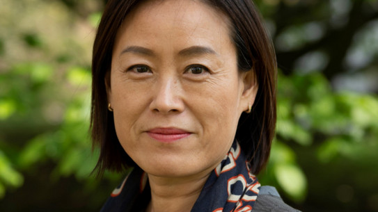 Porträt von Frau Dr. Yoon-Sun Huh
