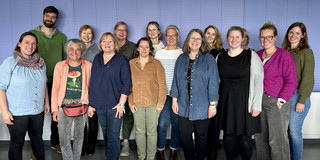 Gruppenbild Arbeitstreffen UK am 10.04.2024 Gruppenbild mit Teilnehmerinnen und Teilnehmern des Arbeitstreffens UK